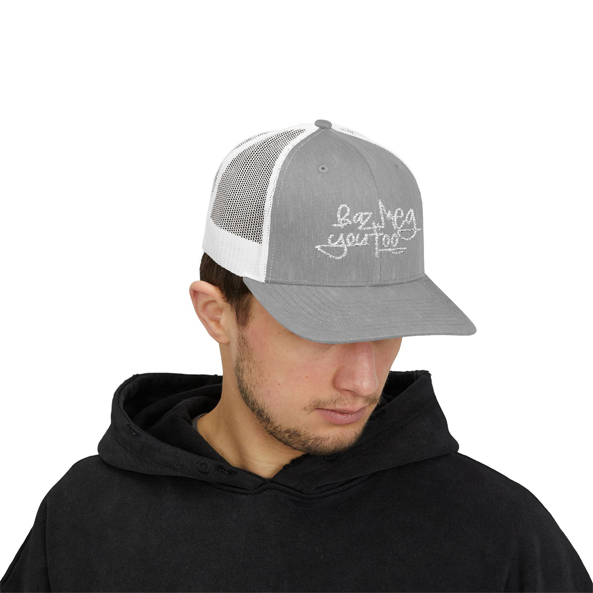 😏 Bold humor meets street style. Snapback Trucker Cap whit Unique funny and at the same time sarcastic logo, mixing the Hungarian and English languages
